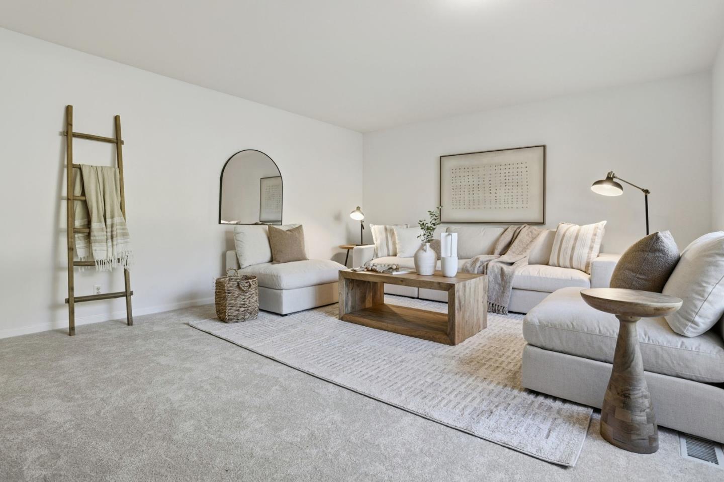 Detail Gallery Image 9 of 38 For 2119 Burr Ct, Santa Cruz,  CA 95062 - 3 Beds | 2 Baths