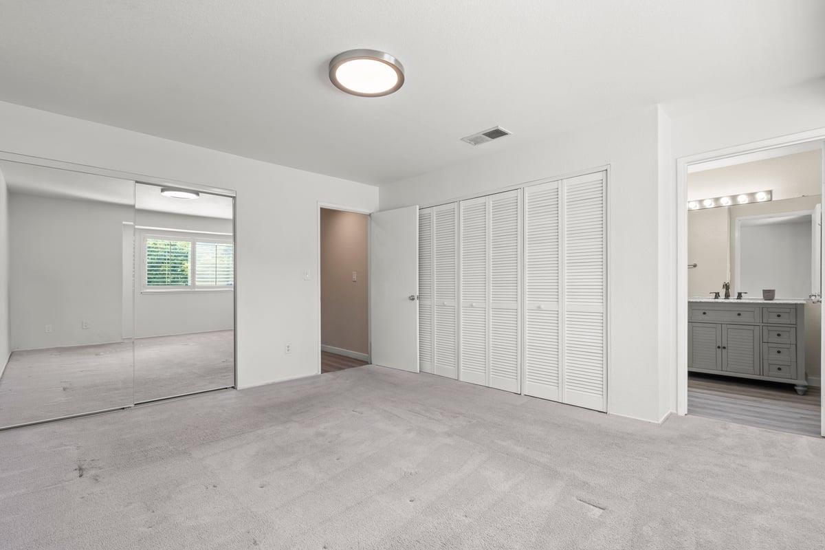 Detail Gallery Image 17 of 29 For 52 Winding Way, Watsonville,  CA 95076 - 4 Beds | 2/1 Baths