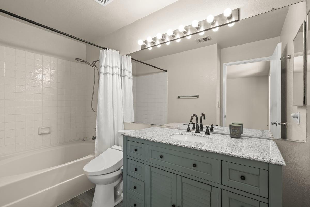 Detail Gallery Image 19 of 29 For 52 Winding Way, Watsonville,  CA 95076 - 4 Beds | 2/1 Baths