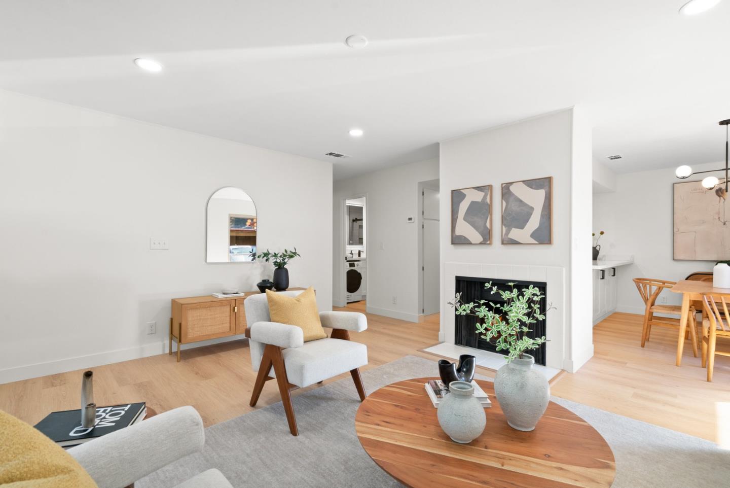 Detail Gallery Image 13 of 34 For 248 E Red Oak Dr a,  Sunnyvale,  CA 94086 - 2 Beds | 1 Baths