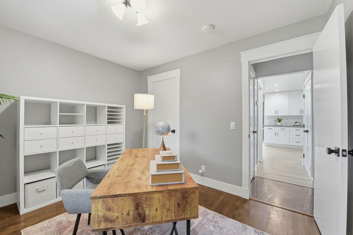 Detail Gallery Image 15 of 43 For 809 Midvale Ln, San Jose,  CA 95136 - 5 Beds | 2/1 Baths