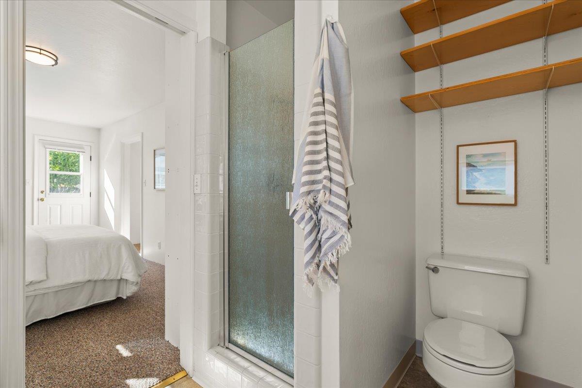 Detail Gallery Image 21 of 39 For 207 2nd Ave, Santa Cruz,  CA 95062 - 2 Beds | 2 Baths