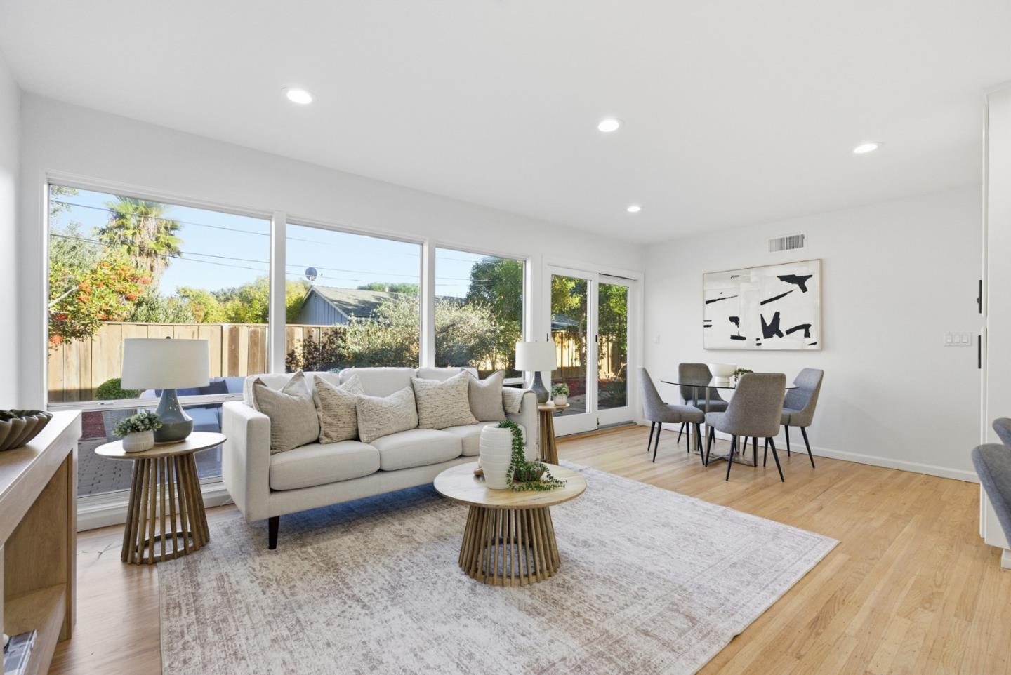 Detail Gallery Image 14 of 44 For 10390 N Blaney Ave, Cupertino,  CA 95014 - 3 Beds | 3 Baths