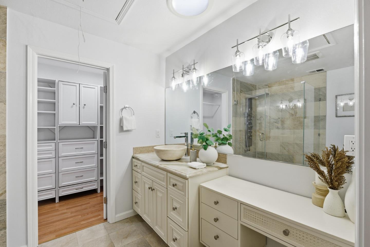 Detail Gallery Image 25 of 44 For 10390 N Blaney Ave, Cupertino,  CA 95014 - 3 Beds | 3 Baths