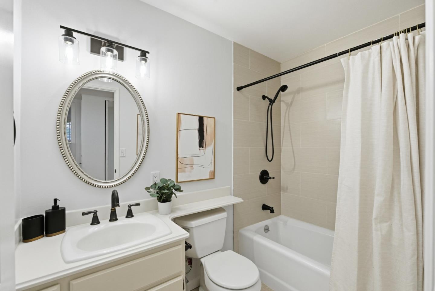 Detail Gallery Image 35 of 44 For 10390 N Blaney Ave, Cupertino,  CA 95014 - 3 Beds | 3 Baths