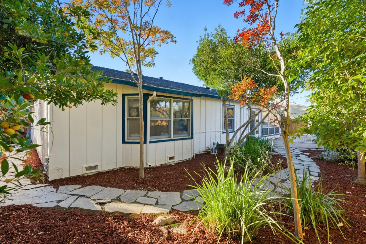 Detail Gallery Image 41 of 44 For 10390 N Blaney Ave, Cupertino,  CA 95014 - 3 Beds | 3 Baths