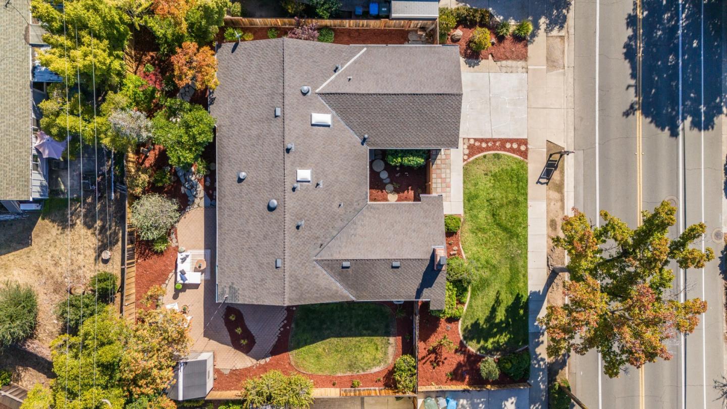 Detail Gallery Image 44 of 44 For 10390 N Blaney Ave, Cupertino,  CA 95014 - 3 Beds | 3 Baths