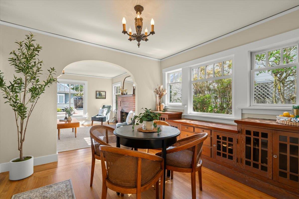 Detail Gallery Image 10 of 44 For 211 2nd Ave, Santa Cruz,  CA 95062 - 3 Beds | 1/1 Baths