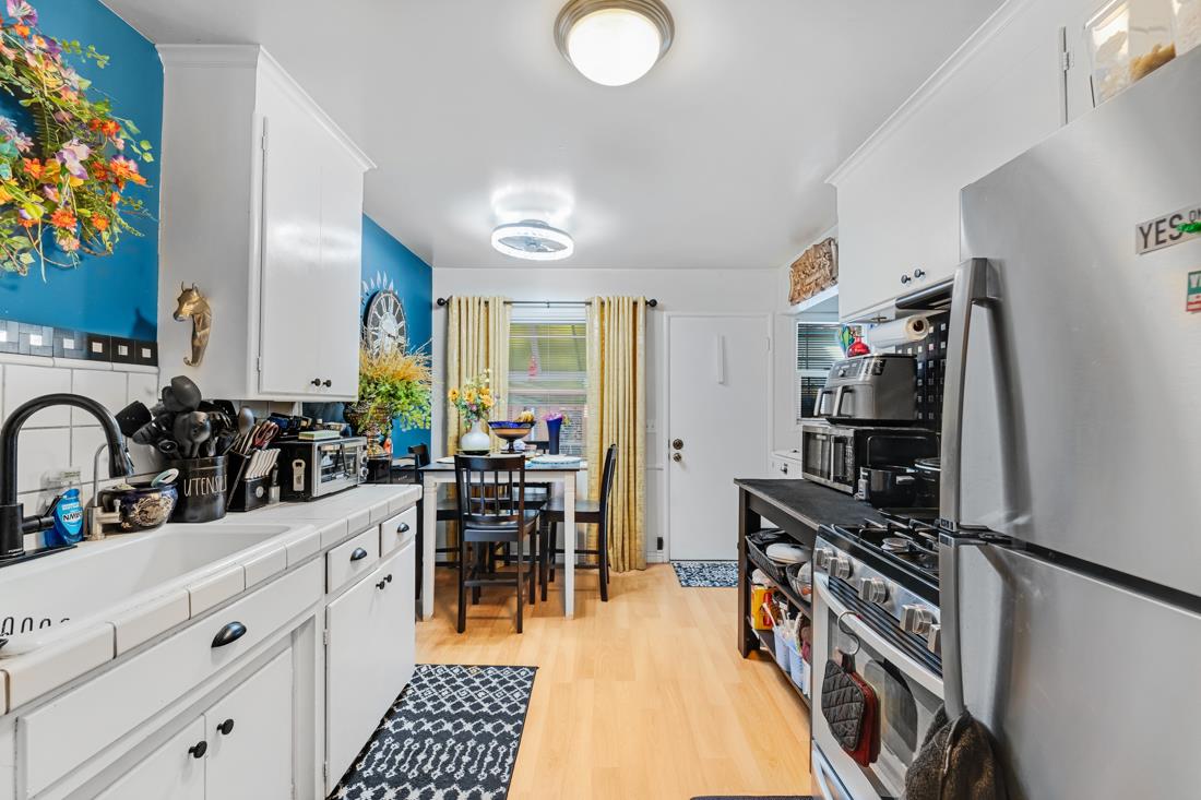 Detail Gallery Image 34 of 39 For 980 Princess Anne Dr, San Jose,  CA 95128 - – Beds | – Baths