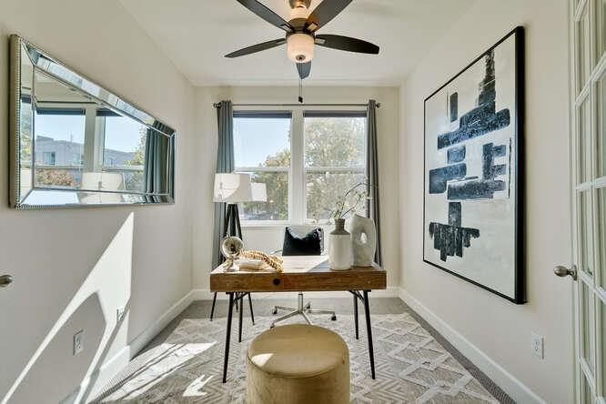 Detail Gallery Image 22 of 30 For 2045 Atlas Loop, Mountain View,  CA 94043 - 2 Beds | 2/1 Baths