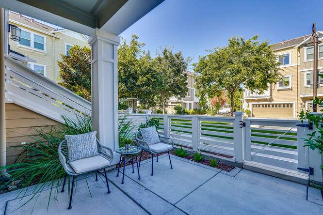 Detail Gallery Image 28 of 30 For 2045 Atlas Loop, Mountain View,  CA 94043 - 2 Beds | 2/1 Baths