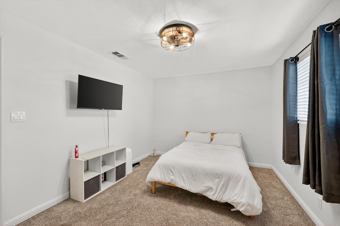 Detail Gallery Image 24 of 34 For 1110 California Ave, Dos Palos,  CA 93620 - 3 Beds | 1/1 Baths