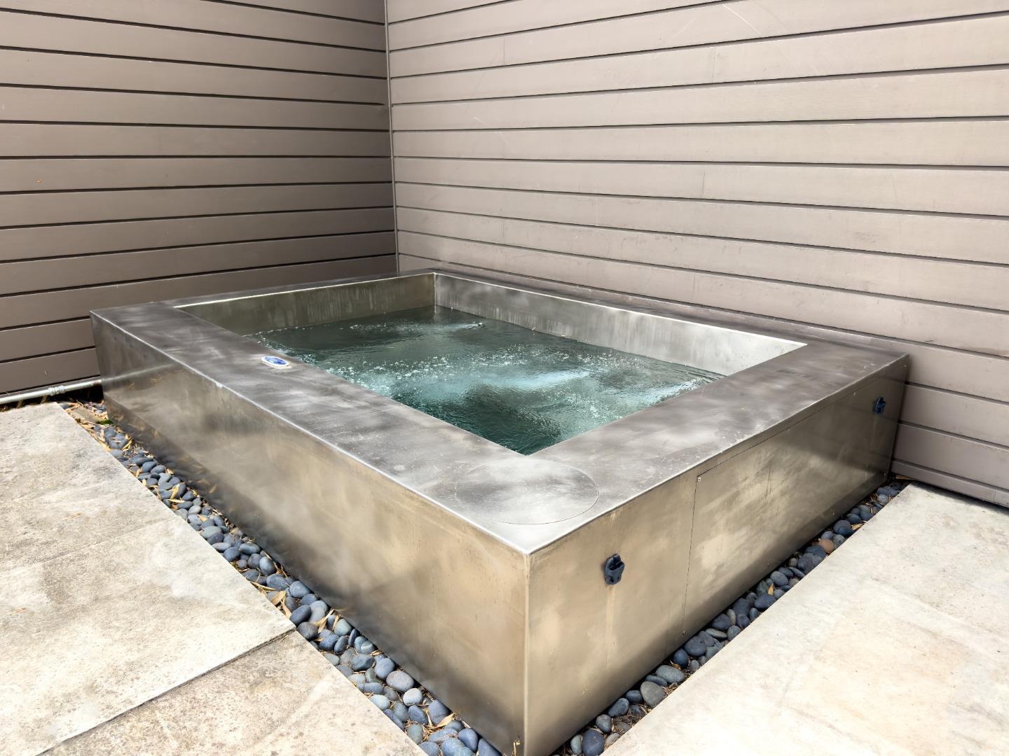 Detail Gallery Image 23 of 36 For 2001 19th St, San Francisco,  CA 94107 - 4 Beds | 4 Baths