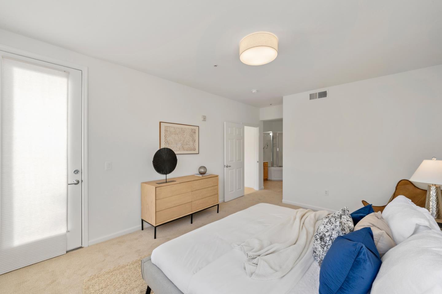Detail Gallery Image 16 of 47 For 1310 Saddle Rack St #425,  San Jose,  CA 95126 - 2 Beds | 2 Baths