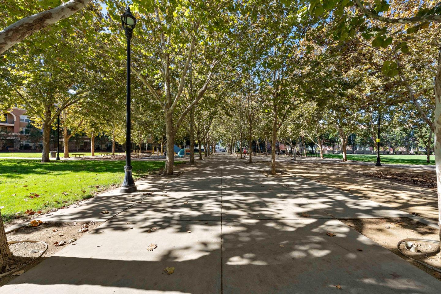 Detail Gallery Image 34 of 47 For 1310 Saddle Rack St #425,  San Jose,  CA 95126 - 2 Beds | 2 Baths