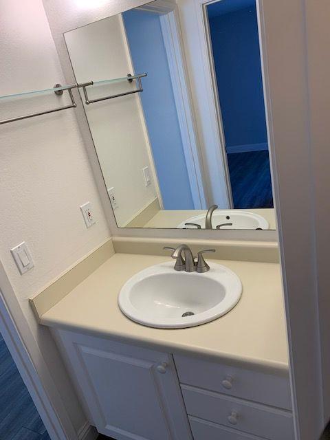 Detail Gallery Image 16 of 31 For 500 Glenwood Cir #125,  Monterey,  CA 93940 - 1 Beds | 1 Baths