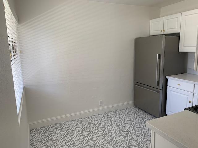 Detail Gallery Image 8 of 31 For 500 Glenwood Cir #125,  Monterey,  CA 93940 - 1 Beds | 1 Baths