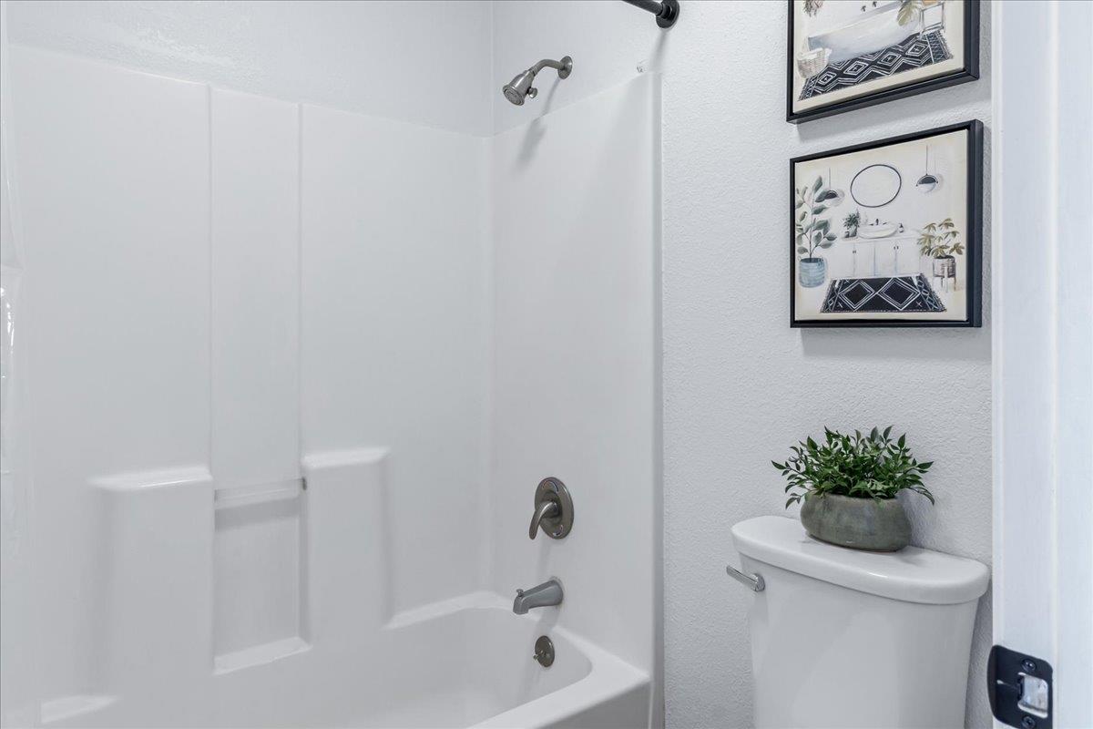 Detail Gallery Image 21 of 22 For 1867 Cherokee Dr #1,  Salinas,  CA 93906 - 1 Beds | 1 Baths