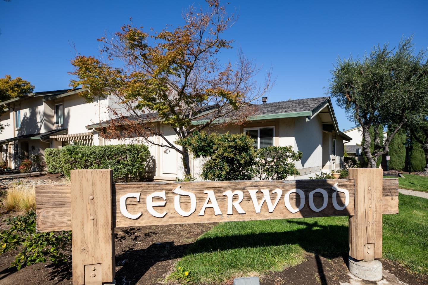 Detail Gallery Image 14 of 15 For 1262 Riesling Ter, Sunnyvale,  CA 94087 - 2 Beds | 1 Baths