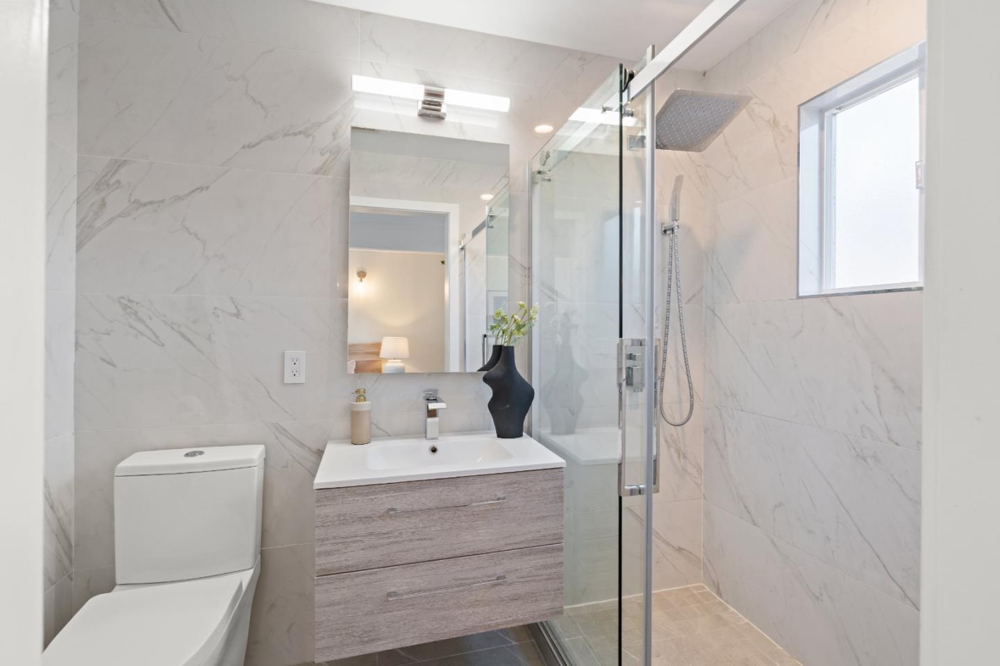 Detail Gallery Image 25 of 60 For 1186 Lyons St, Redwood City,  CA 94061 - 4 Beds | 2/1 Baths