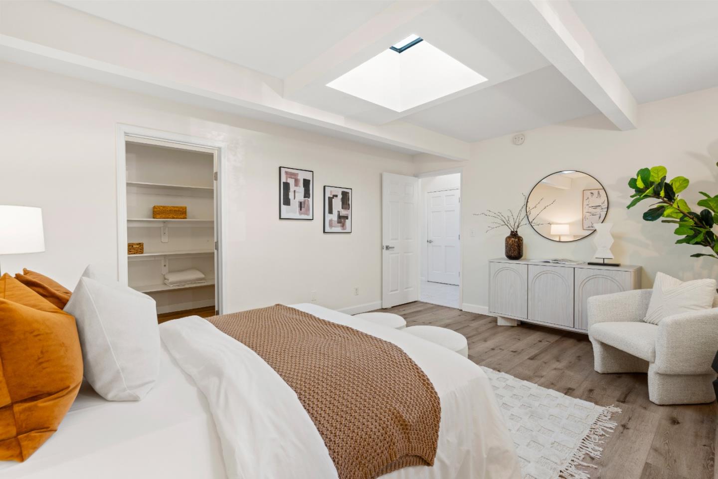 Detail Gallery Image 28 of 60 For 1186 Lyons St, Redwood City,  CA 94061 - 4 Beds | 2/1 Baths