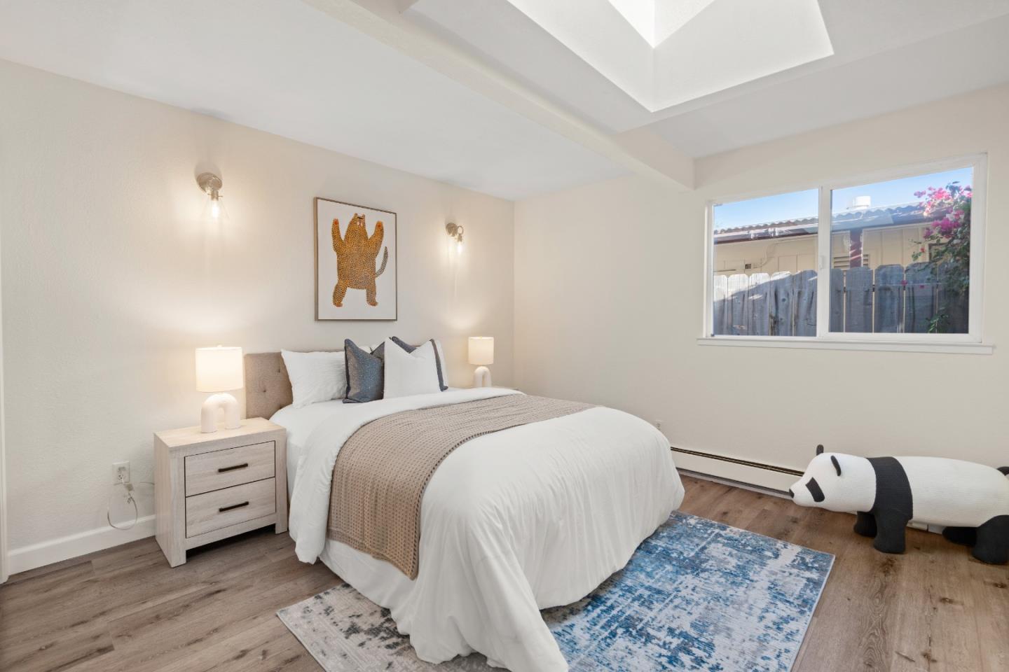 Detail Gallery Image 31 of 60 For 1186 Lyons St, Redwood City,  CA 94061 - 4 Beds | 2/1 Baths