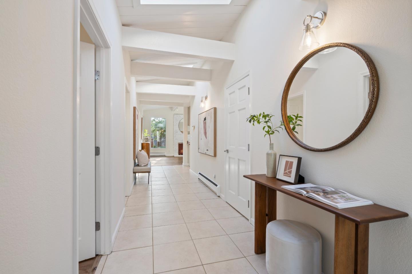 Detail Gallery Image 5 of 60 For 1186 Lyons St, Redwood City,  CA 94061 - 4 Beds | 2/1 Baths