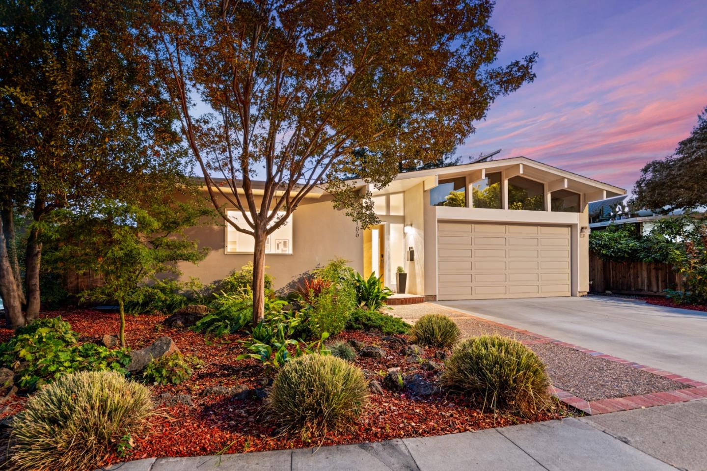 Detail Gallery Image 50 of 60 For 1186 Lyons St, Redwood City,  CA 94061 - 4 Beds | 2/1 Baths