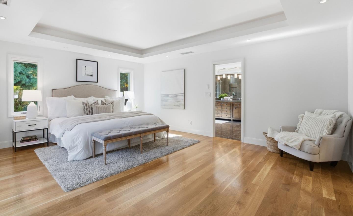 Detail Gallery Image 19 of 37 For 668 Arboleda Dr, Los Altos,  CA 94024 - 4 Beds | 2/1 Baths