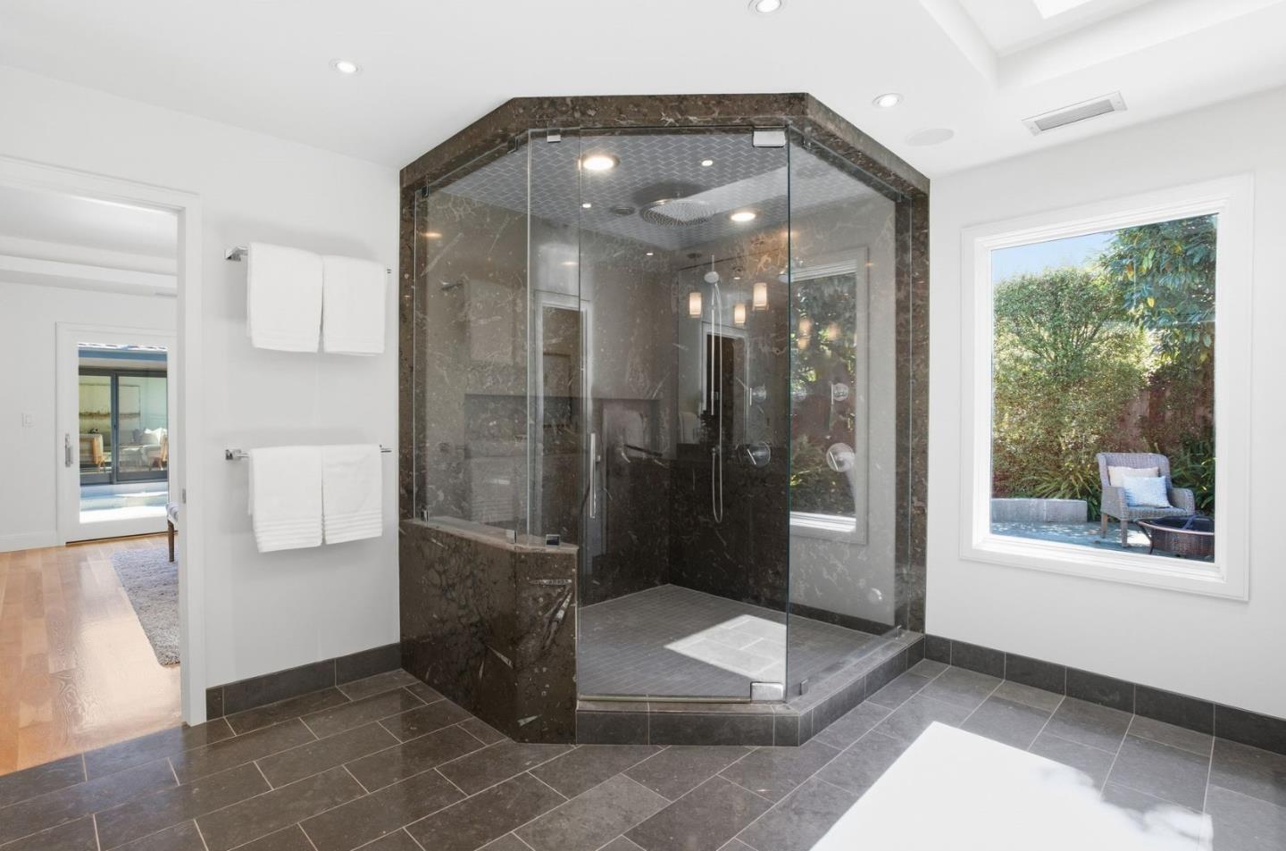 Detail Gallery Image 23 of 37 For 668 Arboleda Dr, Los Altos,  CA 94024 - 4 Beds | 2/1 Baths