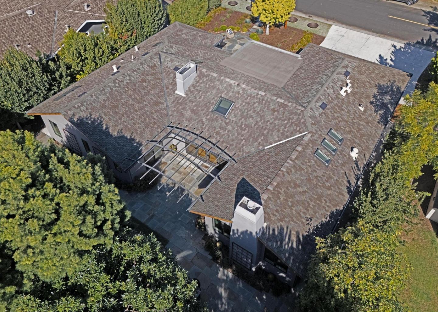 Detail Gallery Image 35 of 37 For 668 Arboleda Dr, Los Altos,  CA 94024 - 4 Beds | 2/1 Baths