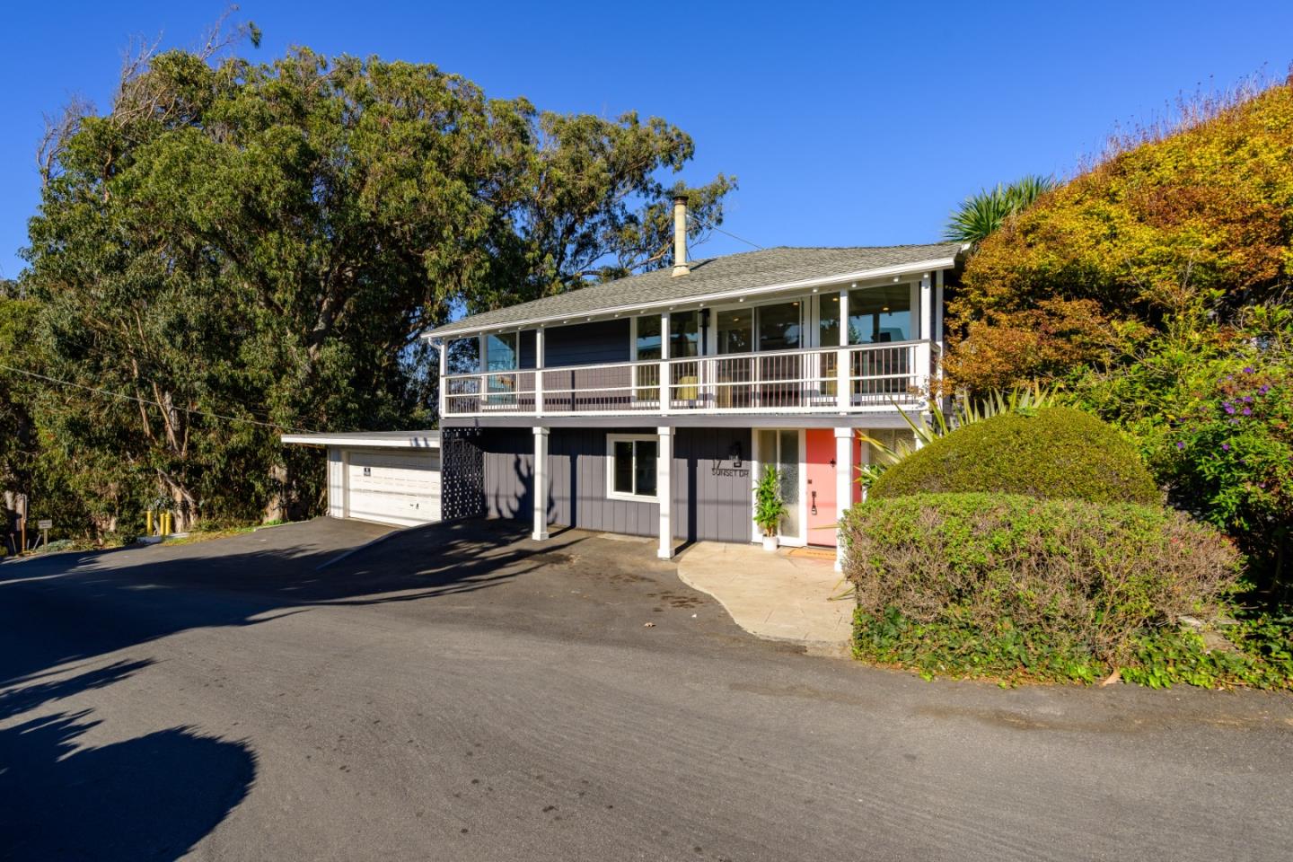 Detail Gallery Image 74 of 80 For 17 Sunset Dr, Watsonville,  CA 95076 - 4 Beds | 4 Baths