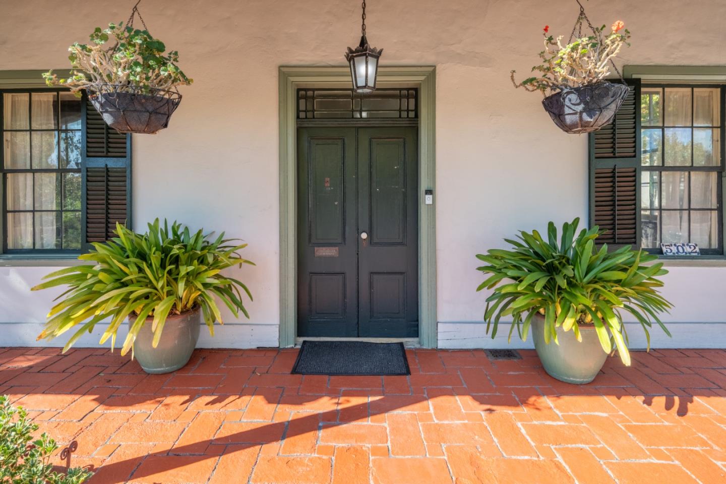 Detail Gallery Image 2 of 63 For 502 Pierce St, Monterey,  CA 93940 - 3 Beds | 2 Baths