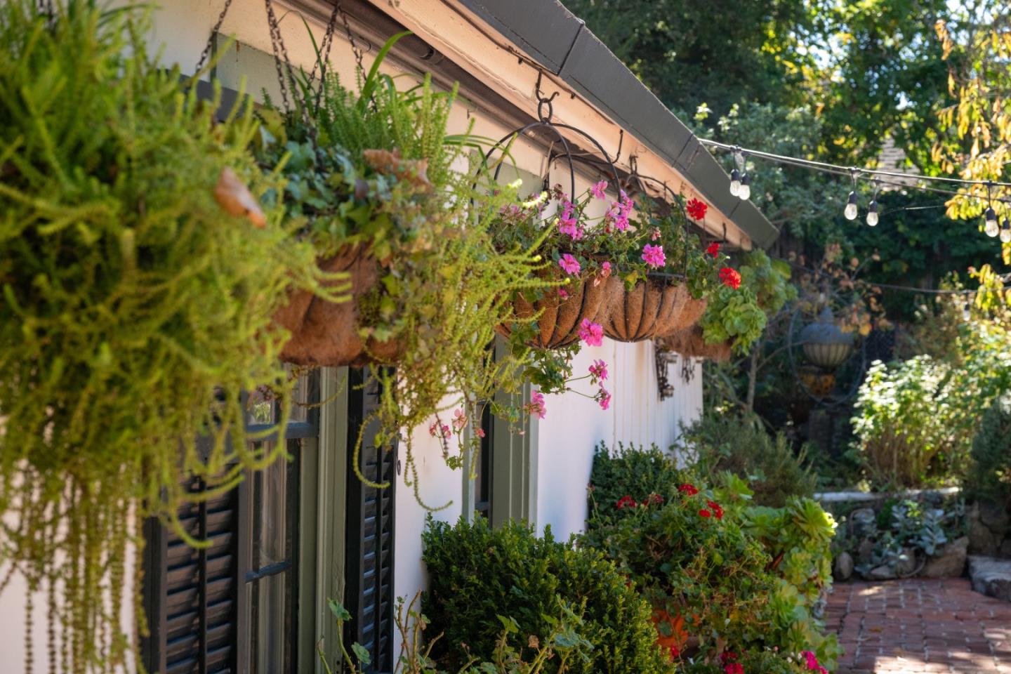 Detail Gallery Image 56 of 63 For 502 Pierce St, Monterey,  CA 93940 - 3 Beds | 2 Baths