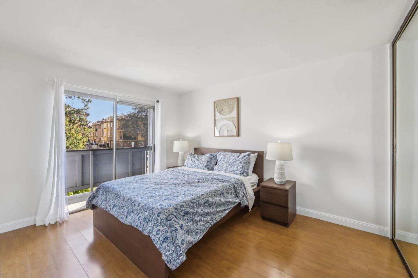 Detail Gallery Image 14 of 28 For 650 Alamo Ct #5,  Mountain View,  CA 94043 - 1 Beds | 1 Baths