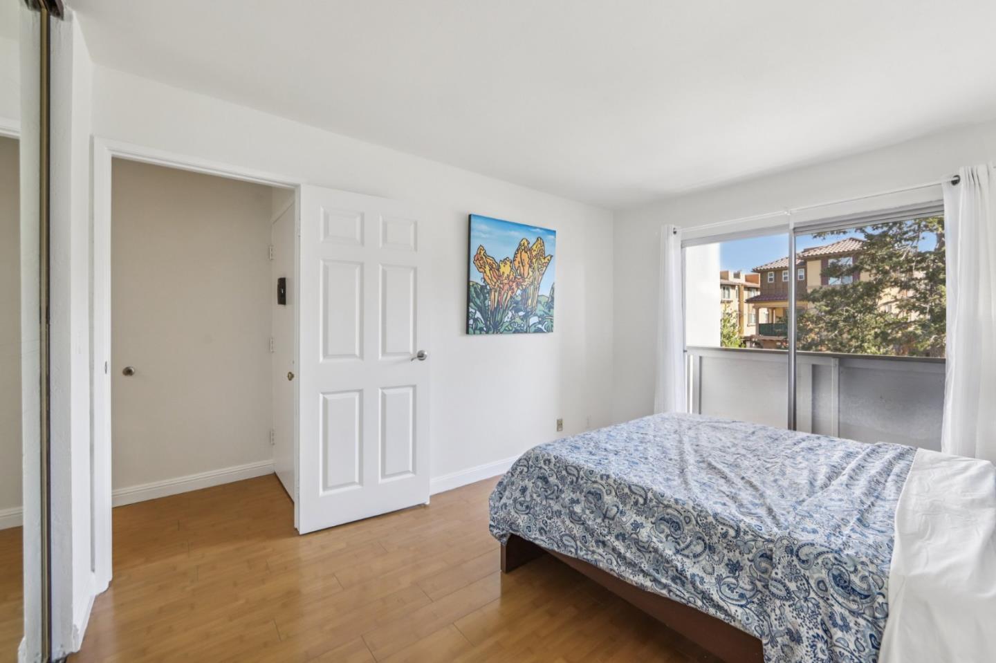 Detail Gallery Image 15 of 28 For 650 Alamo Ct #5,  Mountain View,  CA 94043 - 1 Beds | 1 Baths