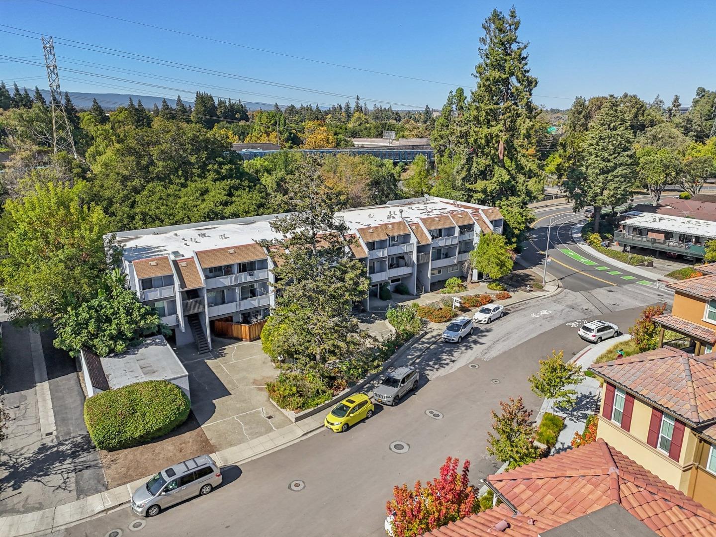 Detail Gallery Image 21 of 28 For 650 Alamo Ct #5,  Mountain View,  CA 94043 - 1 Beds | 1 Baths