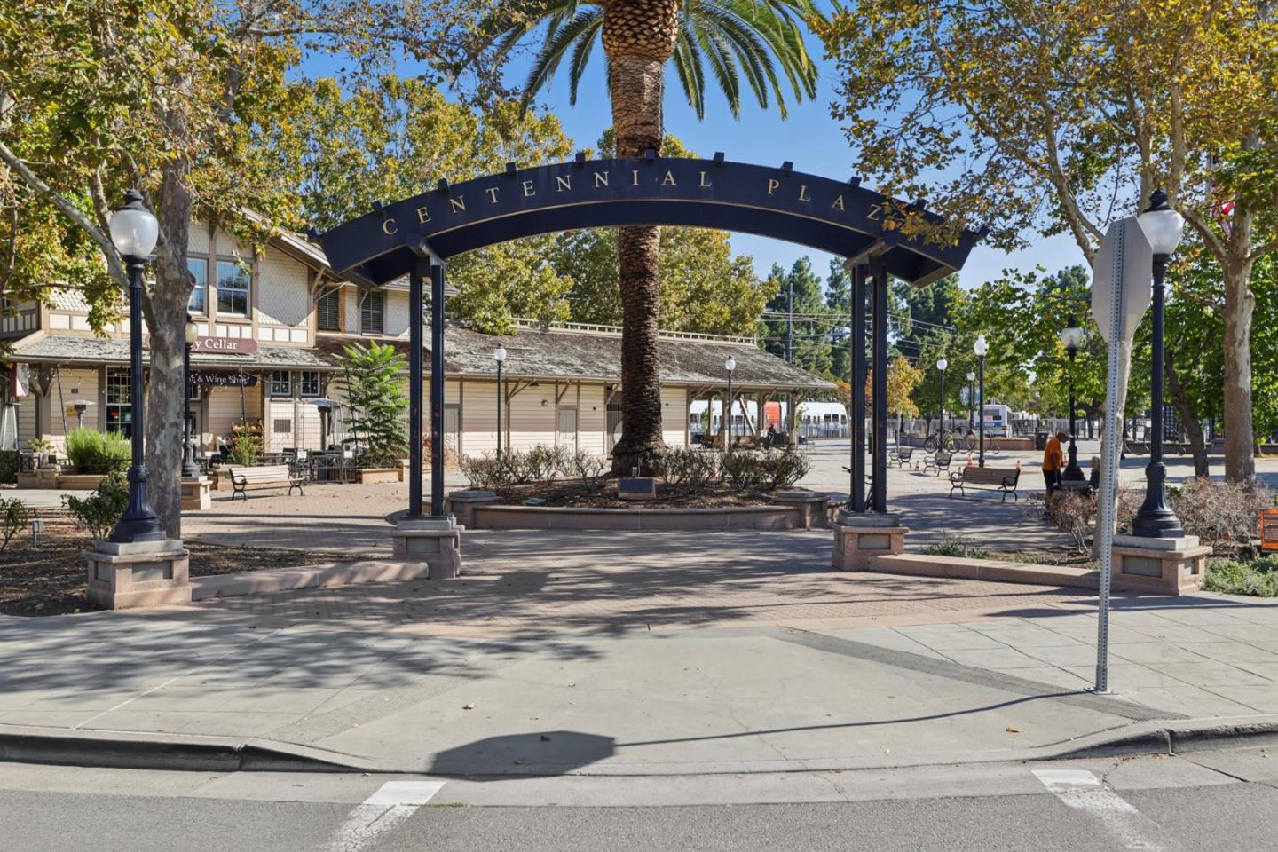 Detail Gallery Image 24 of 28 For 650 Alamo Ct #5,  Mountain View,  CA 94043 - 1 Beds | 1 Baths