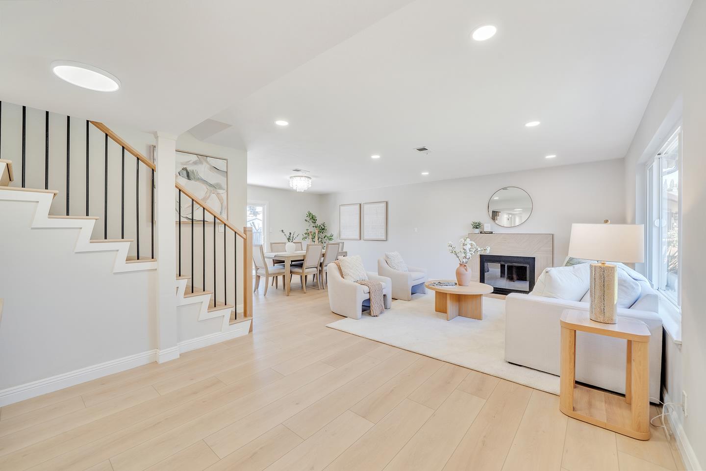 Detail Gallery Image 2 of 35 For 36146 Indian Wells, Newark,  CA 94560 - 5 Beds | 3 Baths