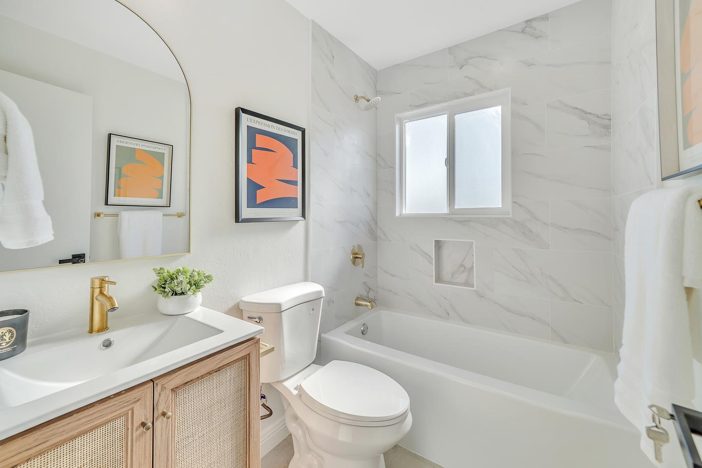 Detail Gallery Image 28 of 35 For 36146 Indian Wells, Newark,  CA 94560 - 5 Beds | 3 Baths