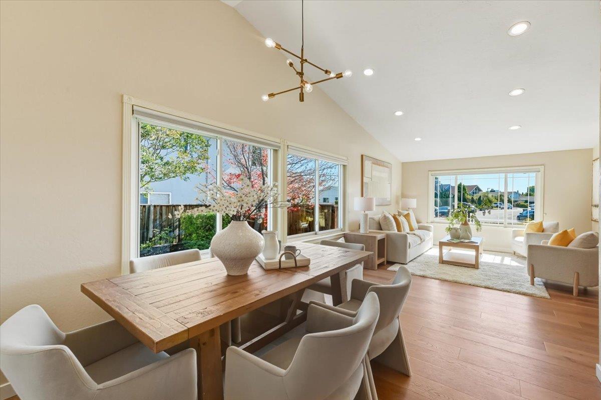 Detail Gallery Image 19 of 64 For 917 Laguna Cir, Foster City,  CA 94404 - 4 Beds | 2 Baths