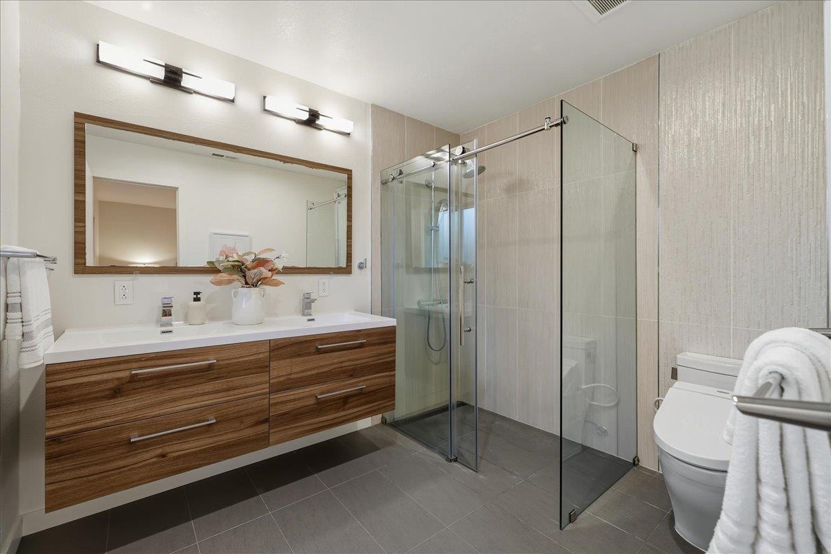 Detail Gallery Image 42 of 64 For 917 Laguna Cir, Foster City,  CA 94404 - 4 Beds | 2 Baths