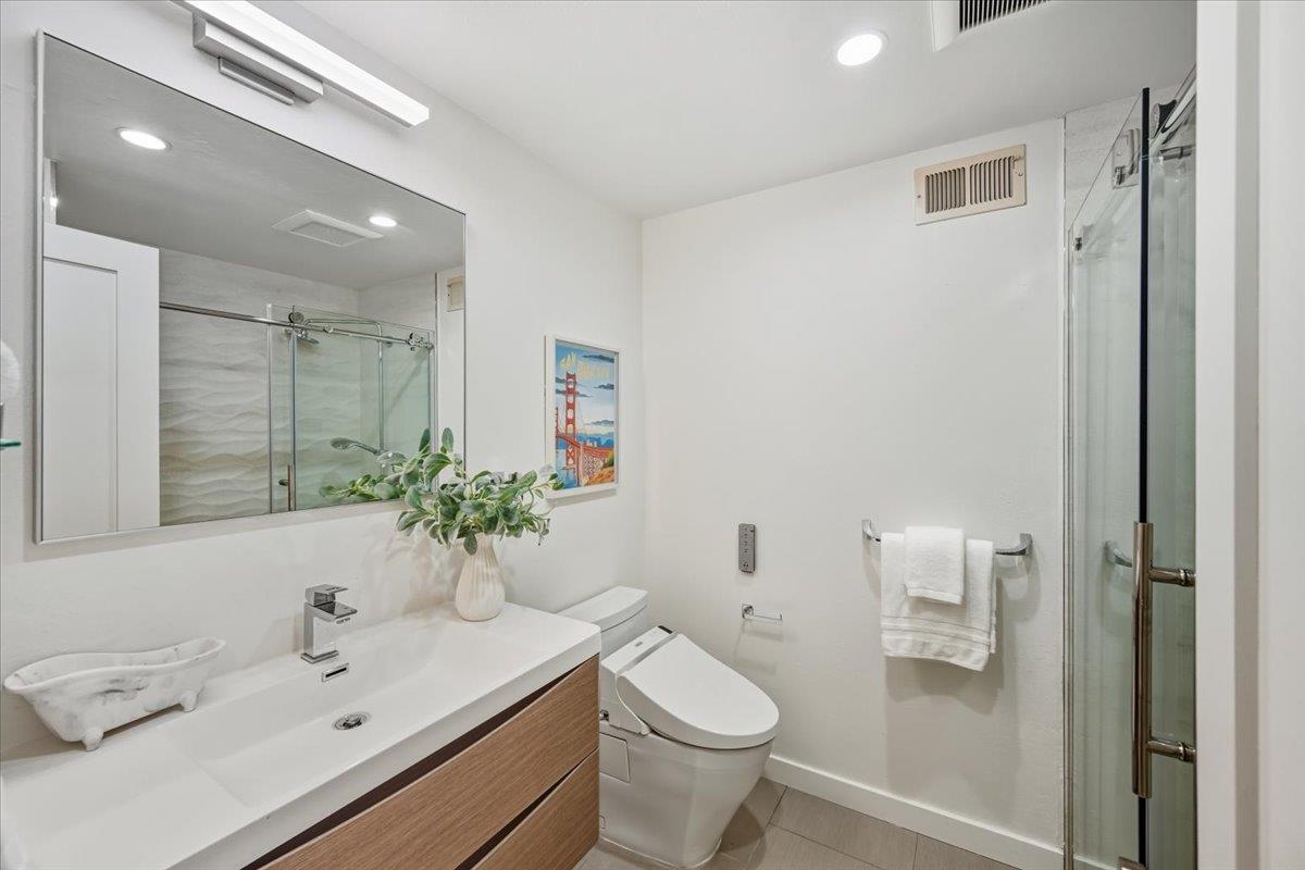 Detail Gallery Image 52 of 64 For 917 Laguna Cir, Foster City,  CA 94404 - 4 Beds | 2 Baths