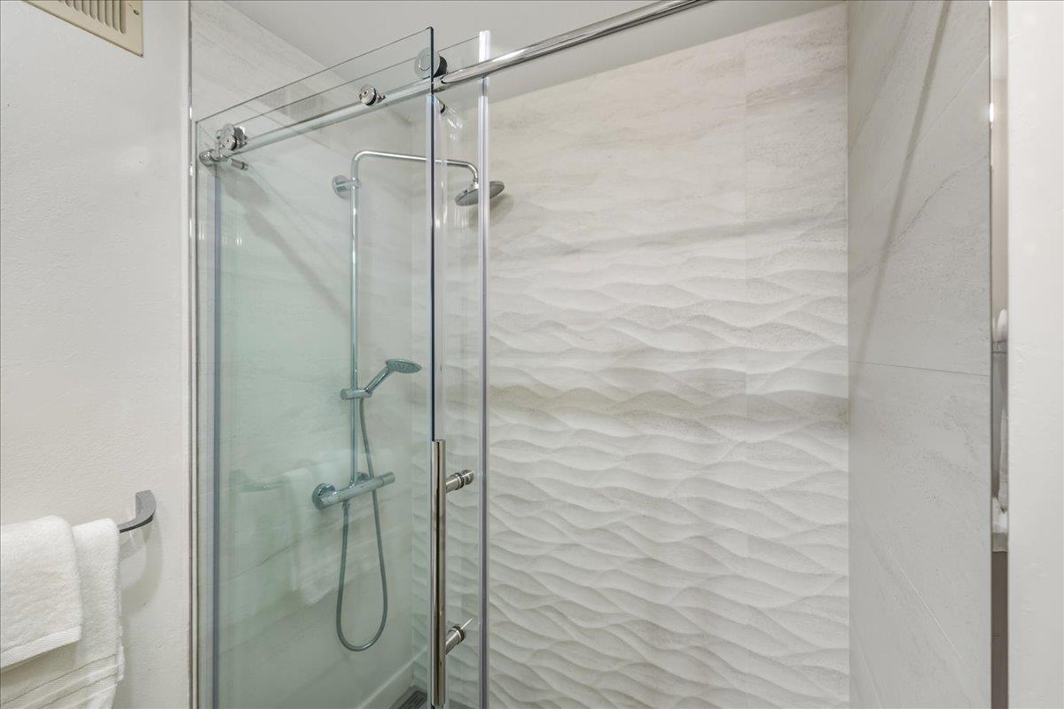 Detail Gallery Image 53 of 64 For 917 Laguna Cir, Foster City,  CA 94404 - 4 Beds | 2 Baths