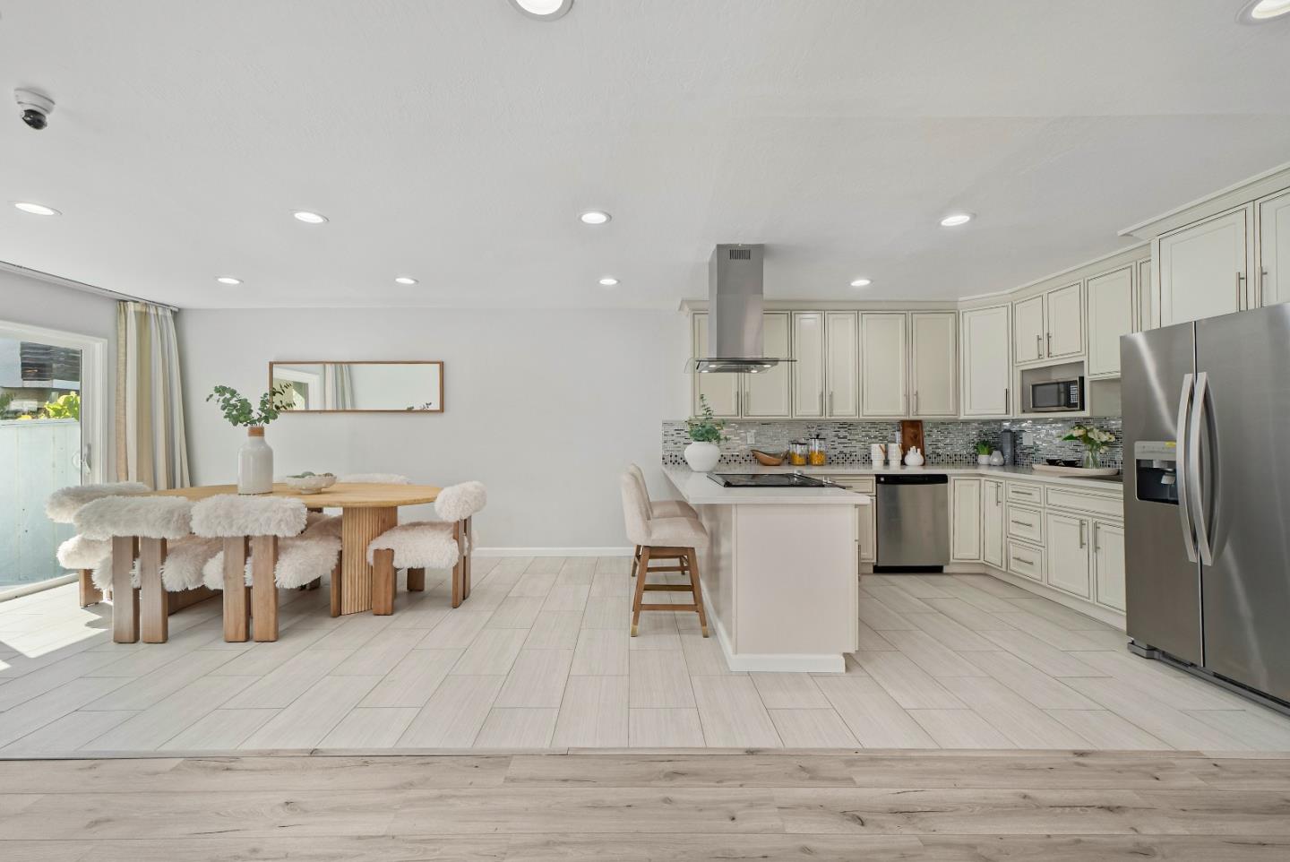 Detail Gallery Image 12 of 45 For 2264 Shelley Ave, San Jose,  CA 95124 - 3 Beds | 2/1 Baths