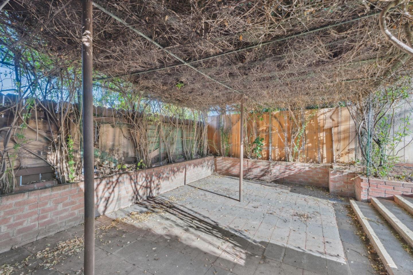 Detail Gallery Image 19 of 21 For 3107 Windsor Pl, Concord,  CA 94518 - 3 Beds | 2 Baths