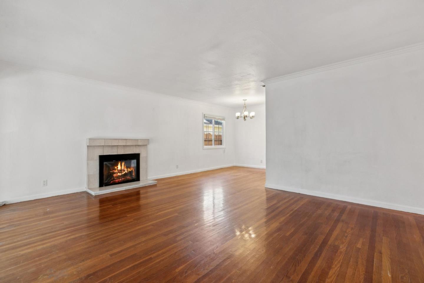 Detail Gallery Image 6 of 21 For 3107 Windsor Pl, Concord,  CA 94518 - 3 Beds | 2 Baths