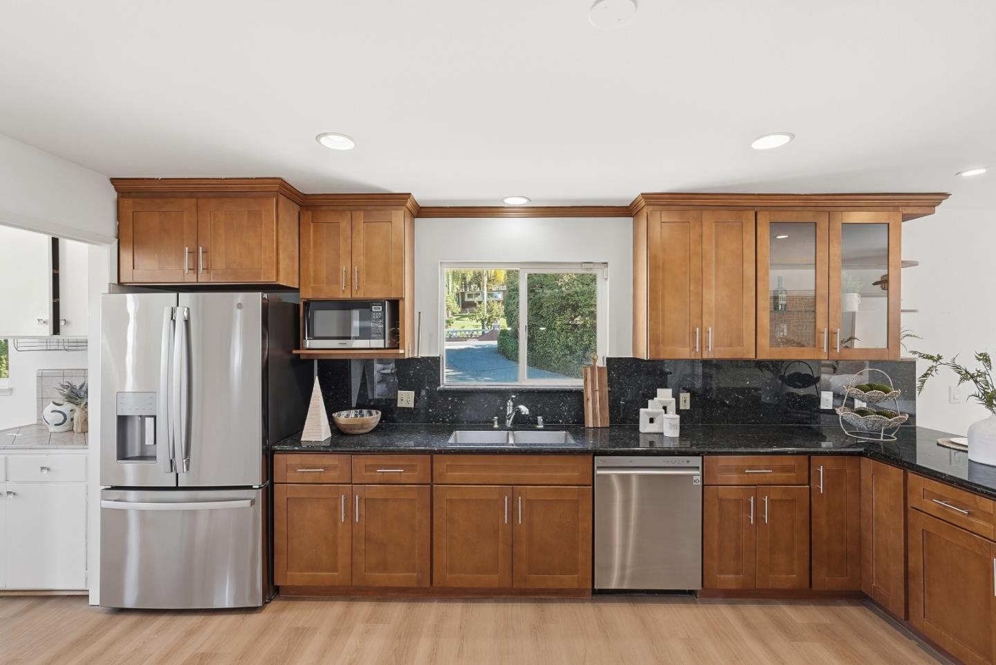 Detail Gallery Image 13 of 55 For 15821 Rica Vista Way, San Jose,  CA 95127 - 5 Beds | 4/1 Baths