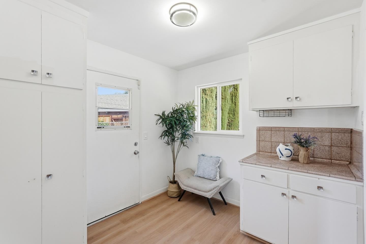 Detail Gallery Image 18 of 55 For 15821 Rica Vista Way, San Jose,  CA 95127 - 5 Beds | 4/1 Baths