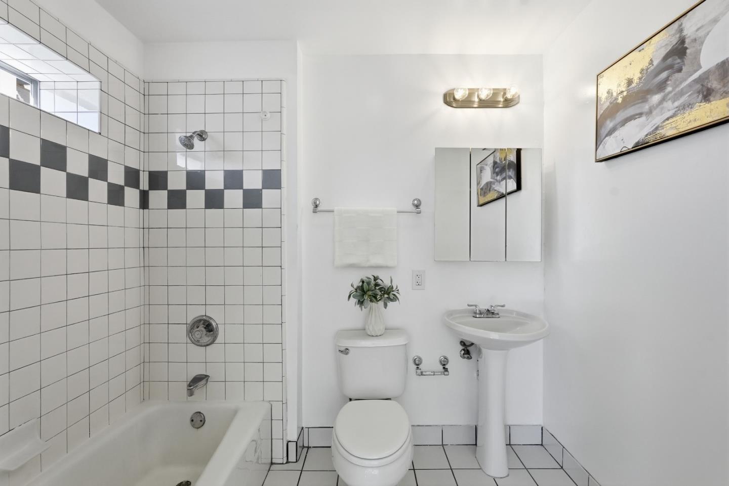 Detail Gallery Image 23 of 55 For 15821 Rica Vista Way, San Jose,  CA 95127 - 5 Beds | 4/1 Baths